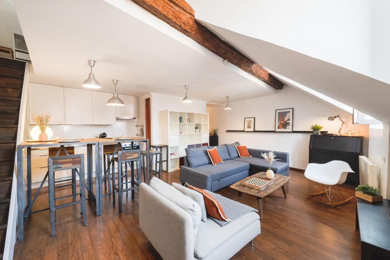 Апартаменти Le Philosophe - Flat In The Heart Of Annecy'S Old Town Екстер'єр фото