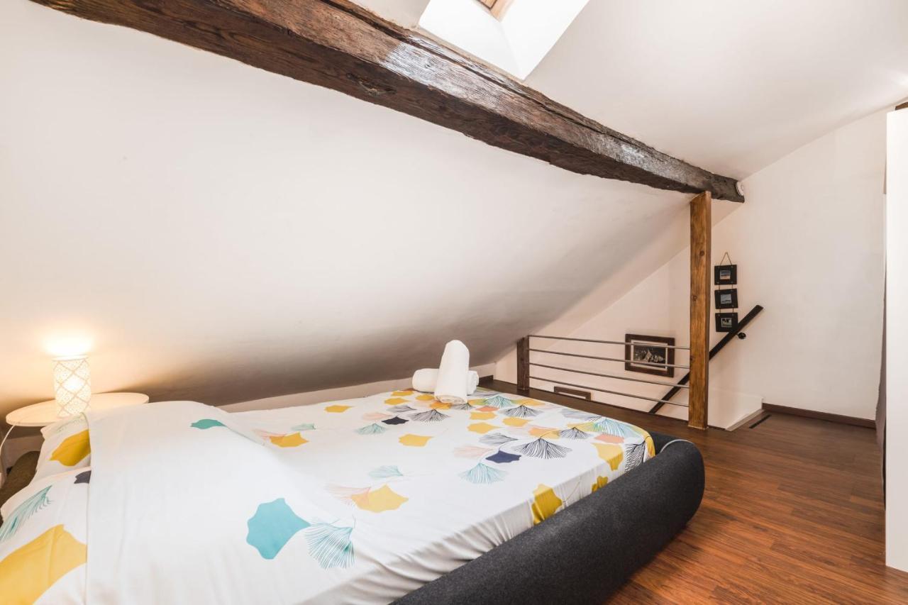 Апартаменти Le Philosophe - Flat In The Heart Of Annecy'S Old Town Екстер'єр фото