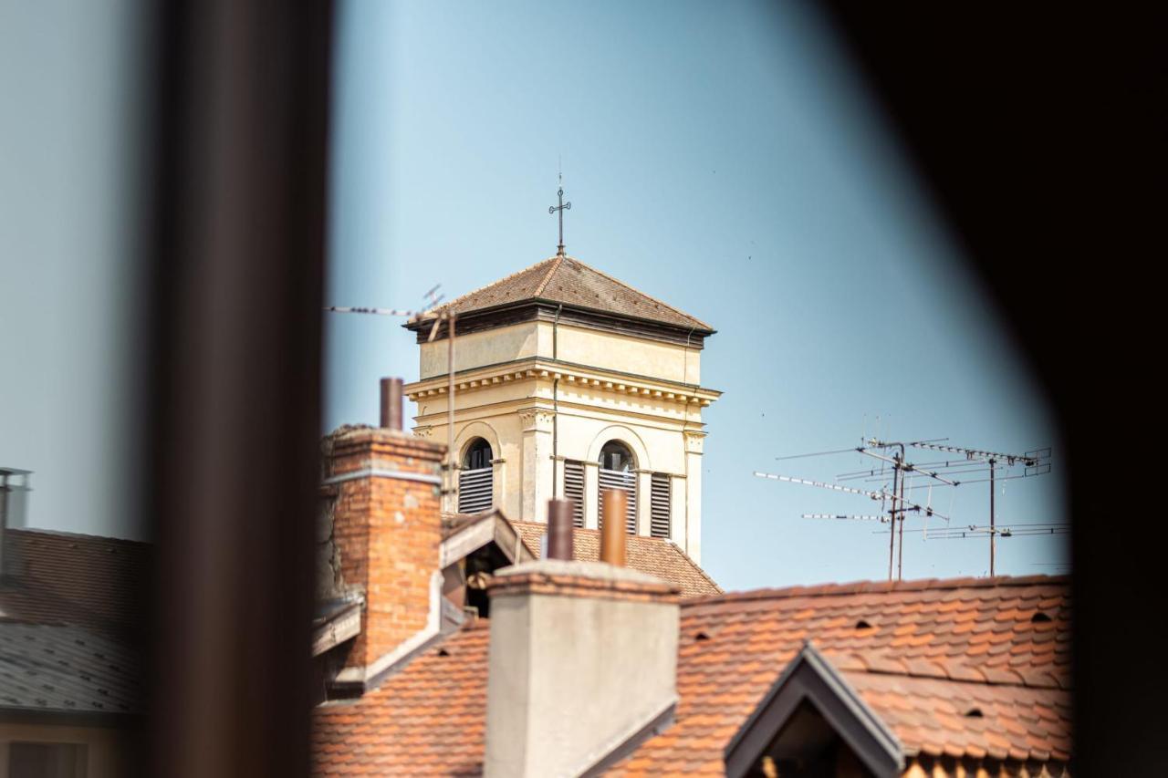 Апартаменти Le Philosophe - Flat In The Heart Of Annecy'S Old Town Екстер'єр фото