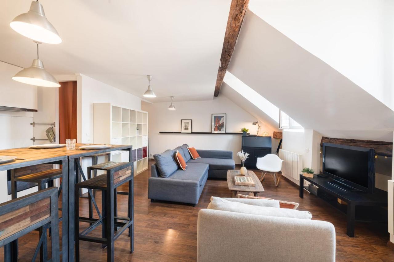 Апартаменти Le Philosophe - Flat In The Heart Of Annecy'S Old Town Екстер'єр фото