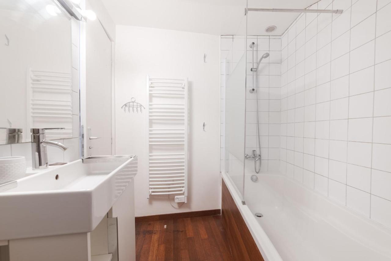 Апартаменти Le Philosophe - Flat In The Heart Of Annecy'S Old Town Екстер'єр фото